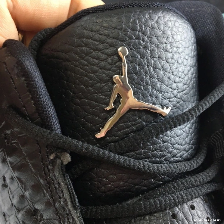 13 Green  Island 414571-030 Jordan Retro Black 0122